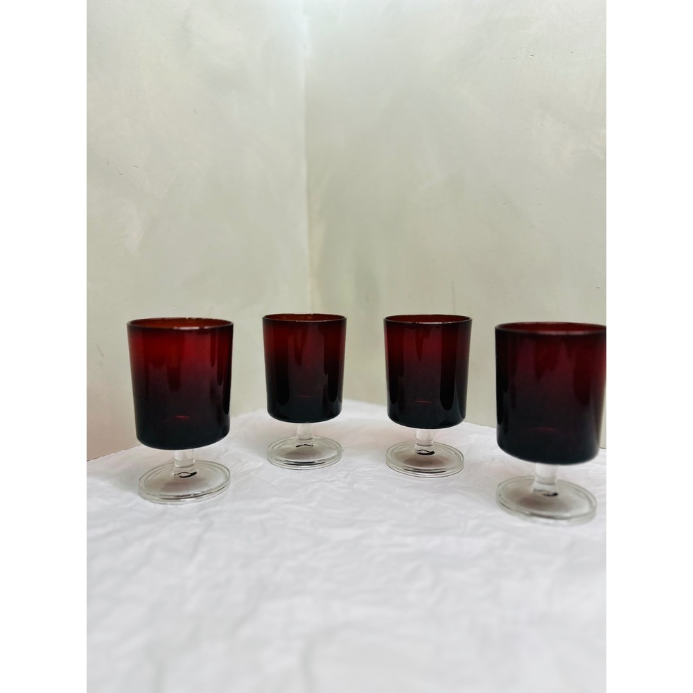MCM Ruby Red Luminarc France Cavalier Liqueur glass clear pedestal base set of 4